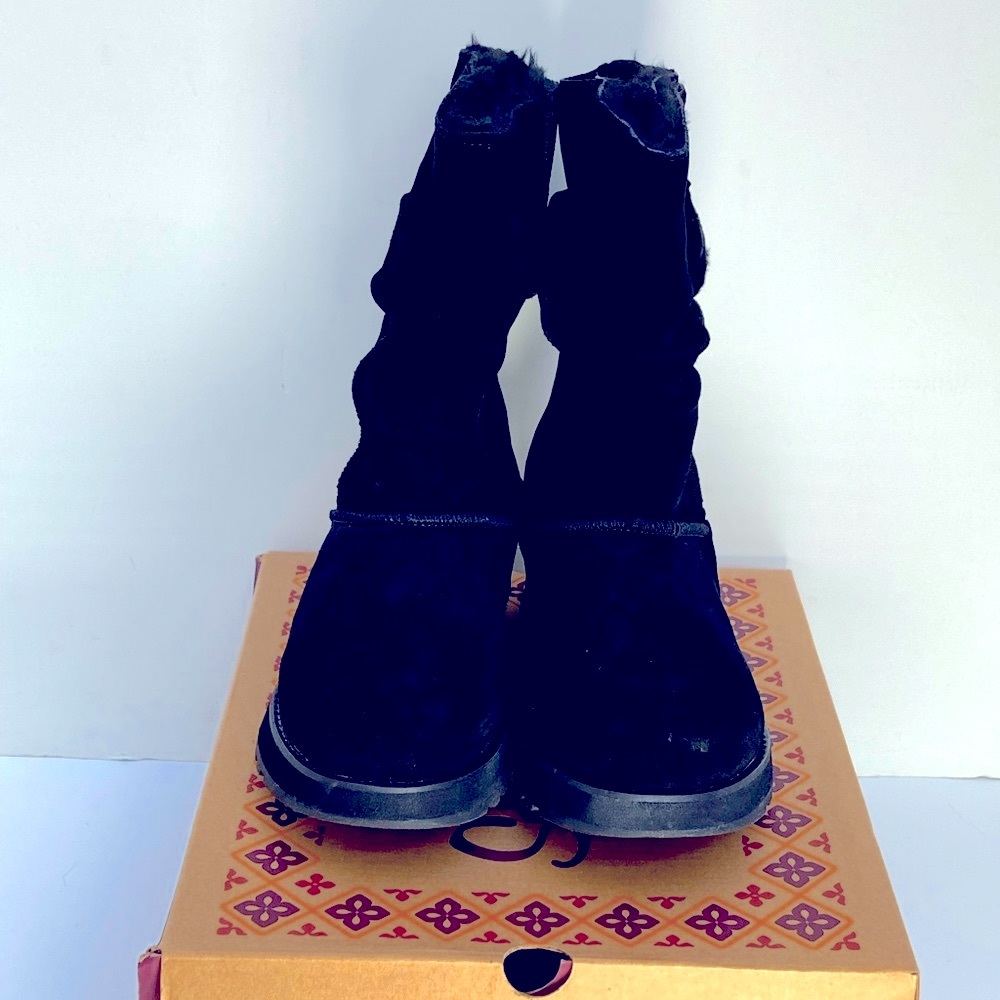 Sketchers Black Boots size 6